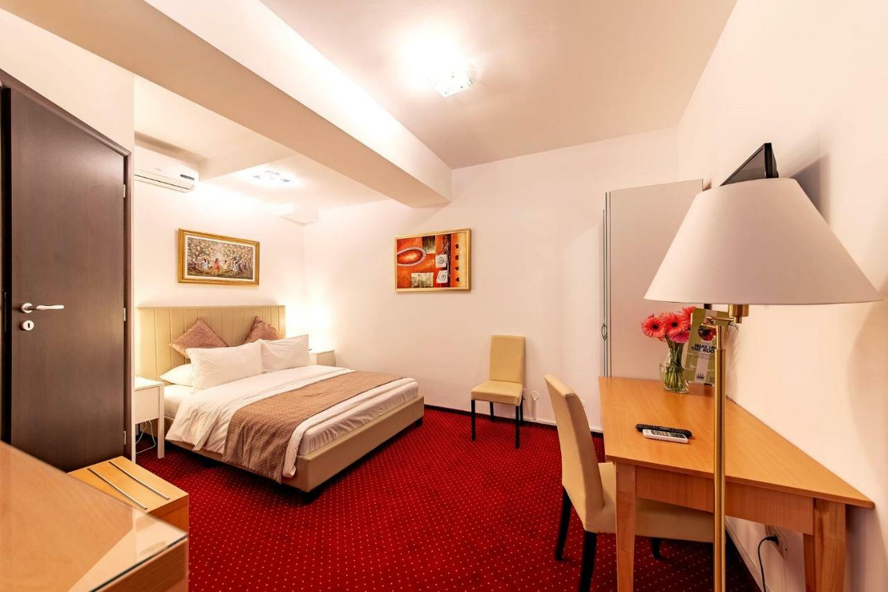 Hotel Bucur