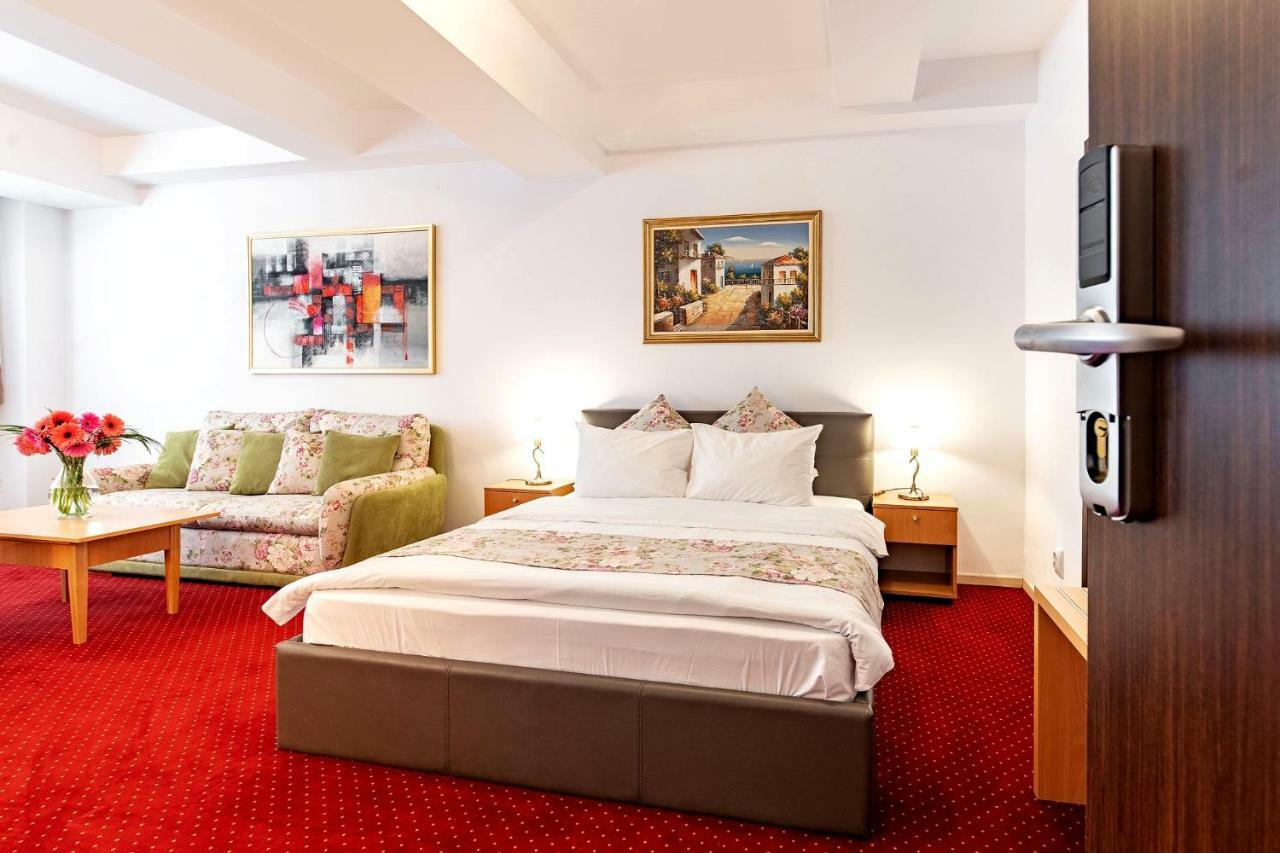 Bucur 3* Bucarest